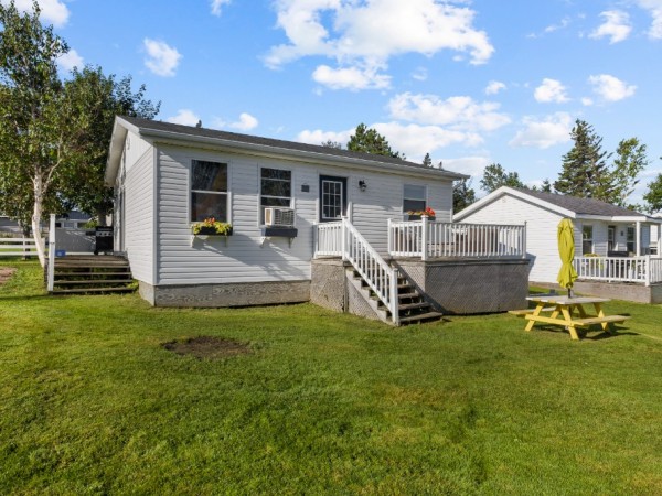 slide show photo number 3